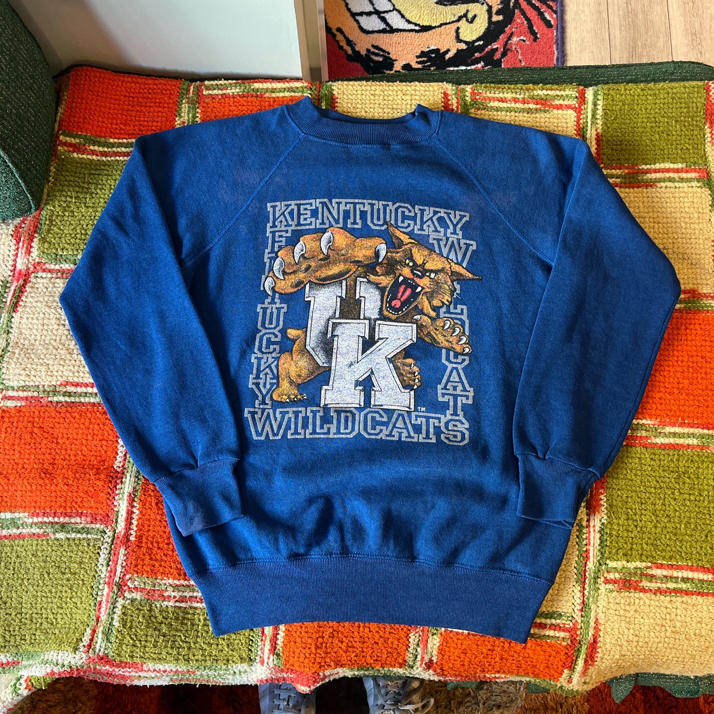 UK Wildcats sweatshirt (medium)