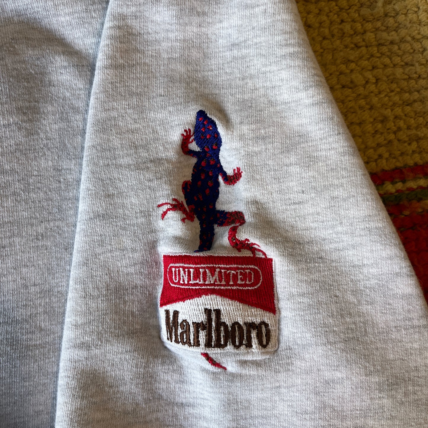 Marlboro Gecko sweatshirt crewneck (XL)