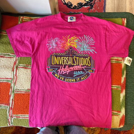 Universal studios Tee (medium)