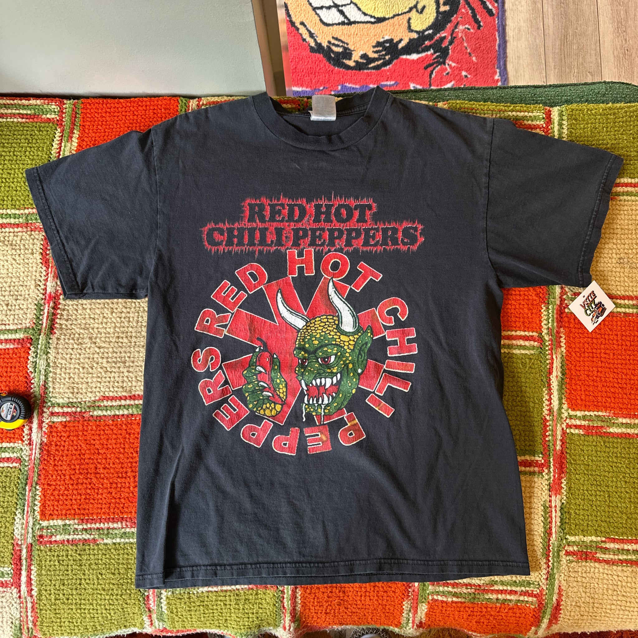 Red Hot Chili Peppers Tee – Vette City Vintage Red Hot Chili Peppers Tee – Vette City Vintage